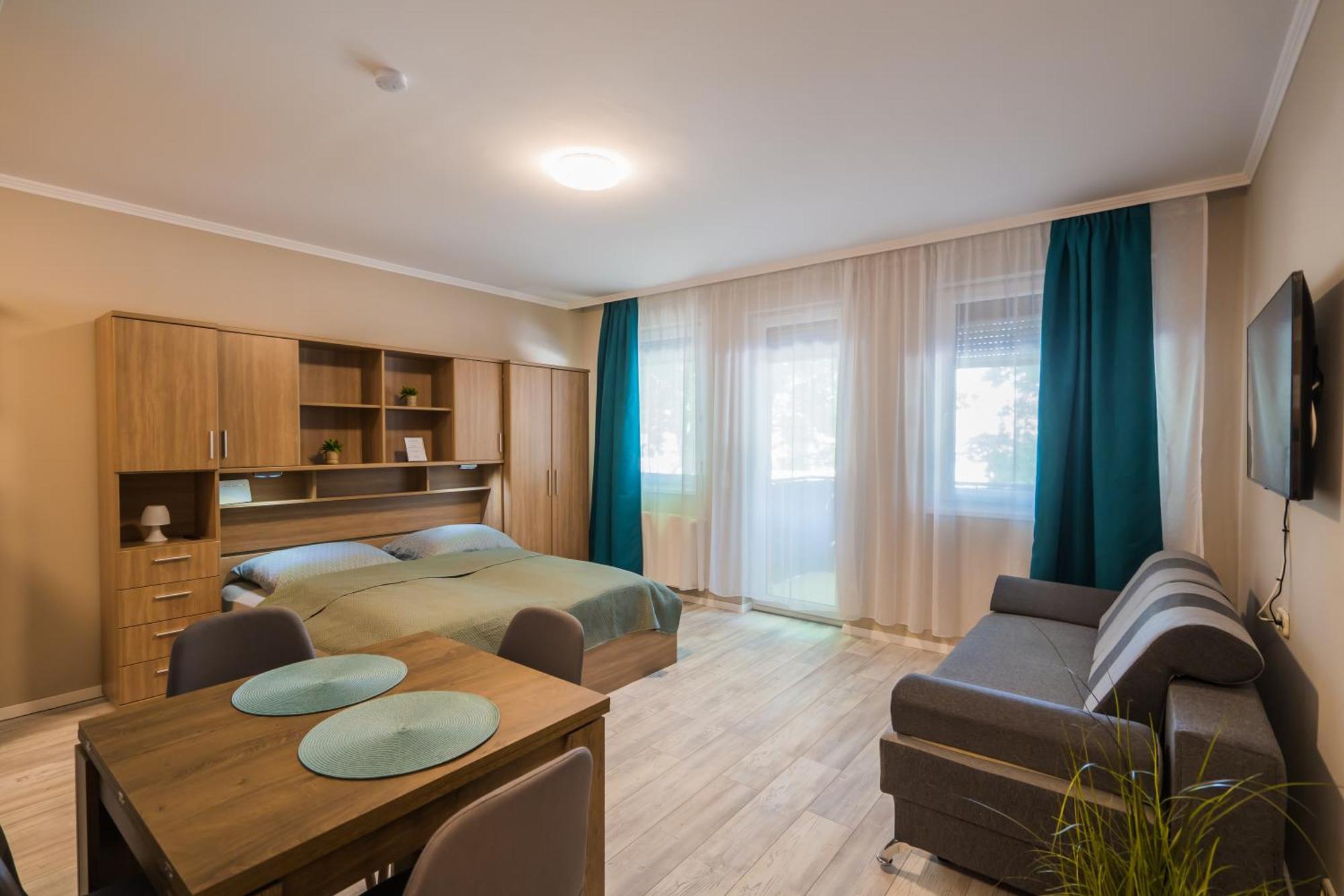Plazs Home Apartman Siófok Eksteriør bilde